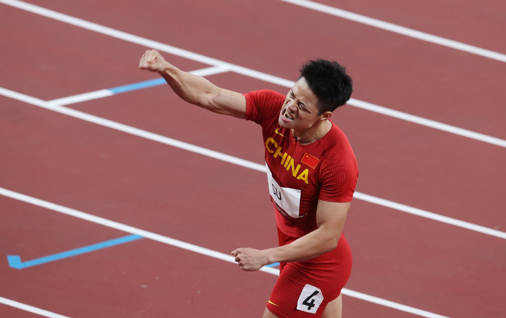 苏炳添打破历史纪录，国乒教练泪洒赛场！